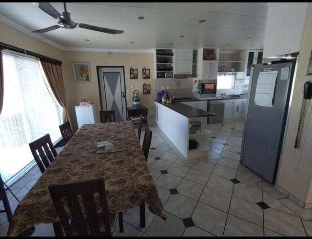 3 BEDROOM HOUSE FOR SALE IN HENLEY-ON-KLIP